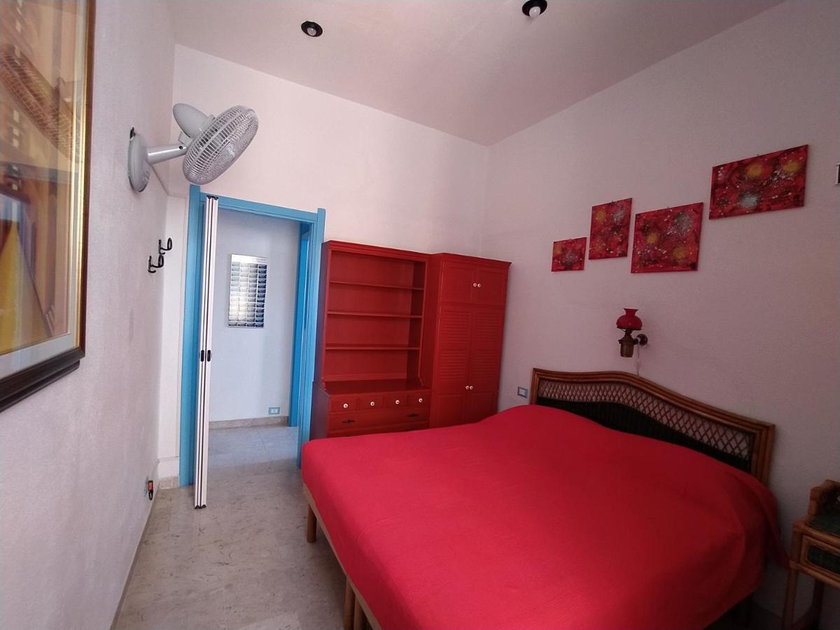 Agretta Sea View Apartment فيرناتْسا المظهر الخارجي الصورة